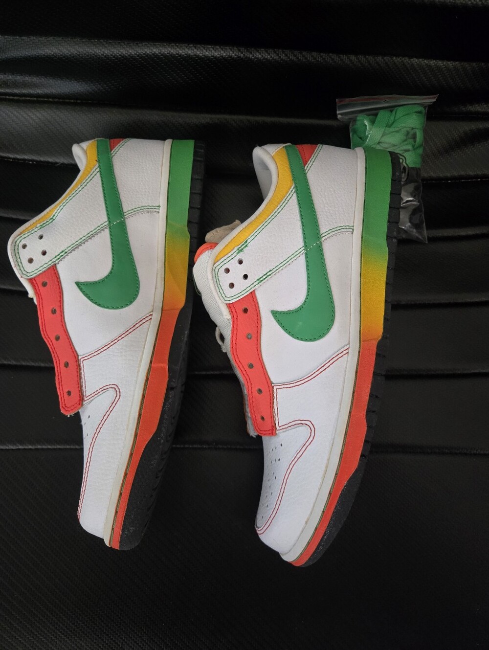White Rasta Nike Dunk Low 6.0 (2008) - Picture 7 of 12
